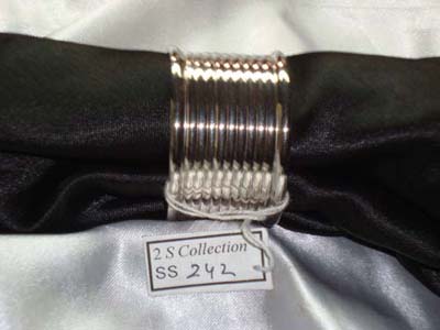 SS242